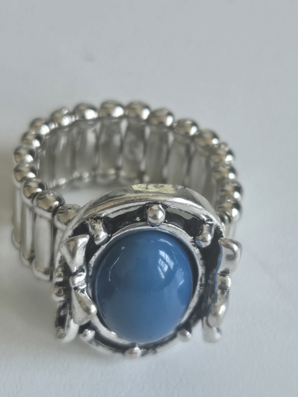 Ring - Picture 2 of 5